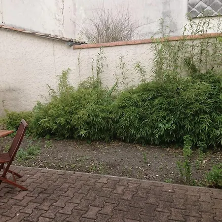 Privee Avec Sdb Au Jardin Public