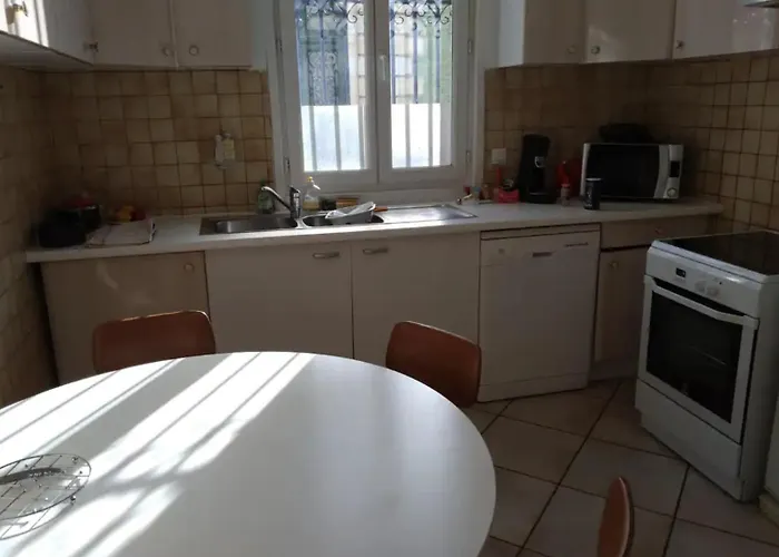 Privee Avec Sdb Au Jardin Public Bordeaux